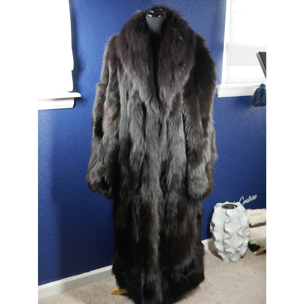 Gorgeous Mens or Ladies 5XL Extra Long 54"  Fox Fur Coat Jacket